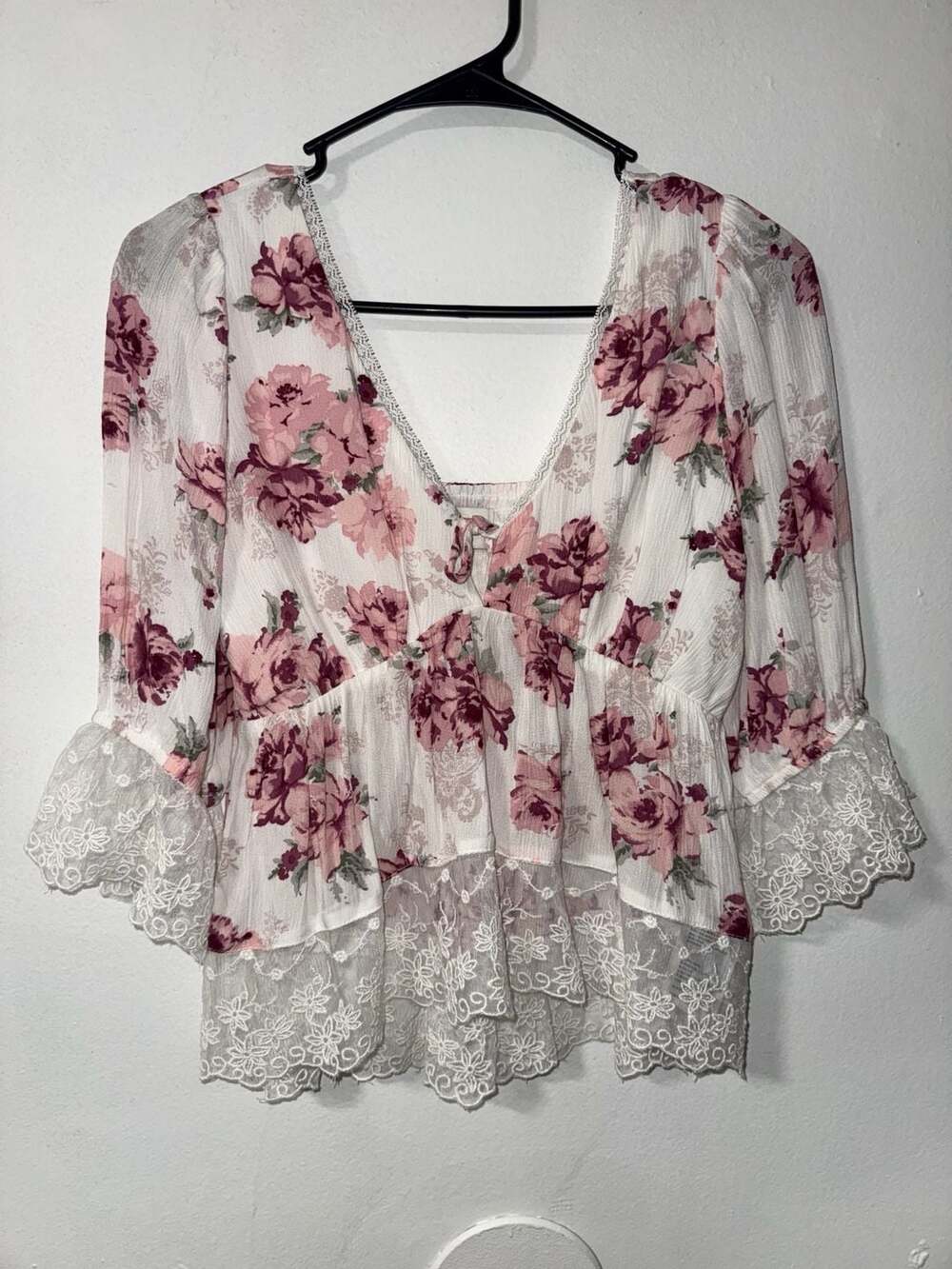 Hollister Pink Floral Print Lace Trim Babydoll Top
